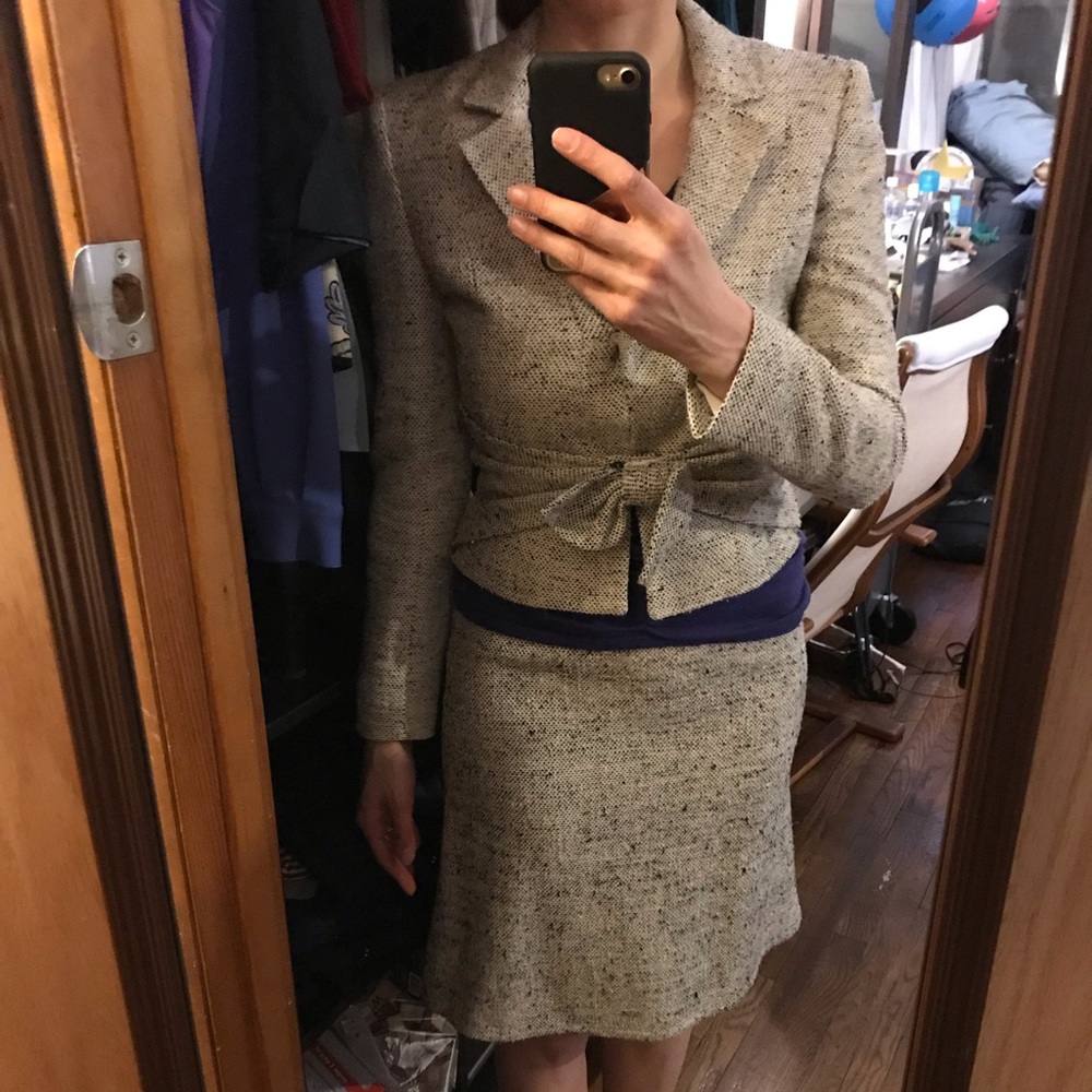 Valentino 100% silk tweed skirt suit size 6 - Picture 7 of 8